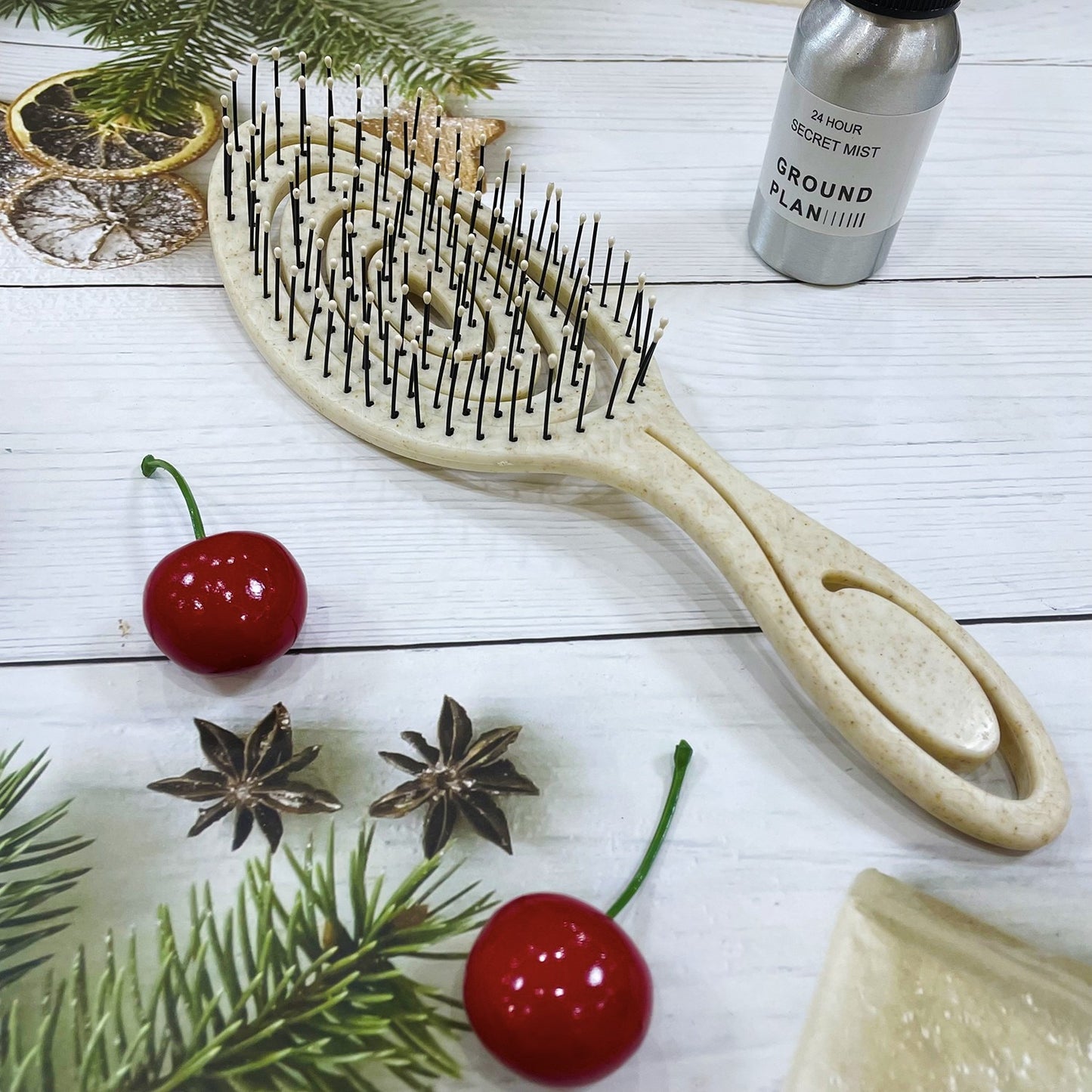 DayDream™ Detangling Wet-Brush