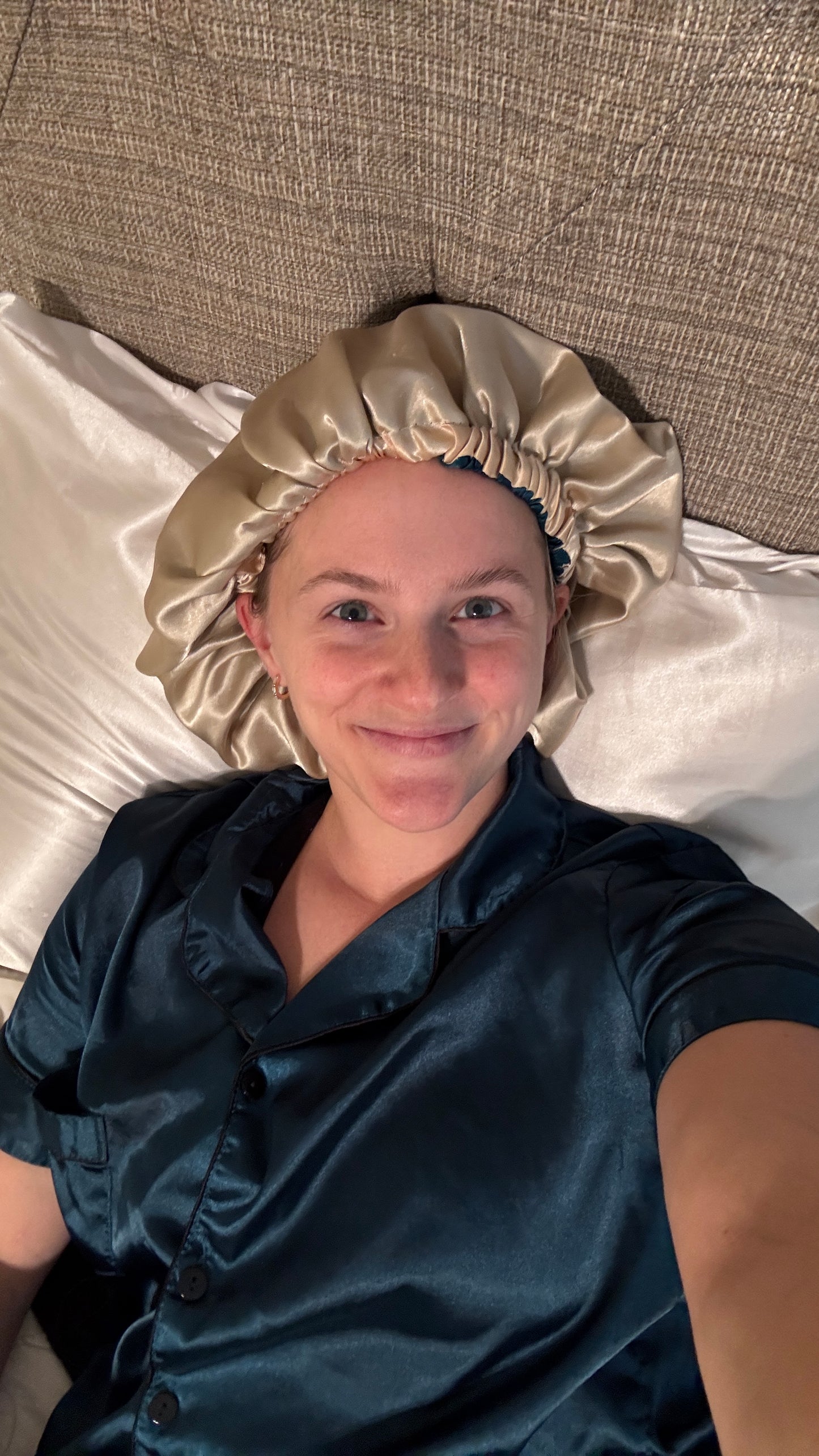 DayDream™ Adjustable Anti-Frizz Satin Sleeping Bonnet